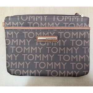 Tommy Hilfiger Women's Logo Large Phone Wristlet Wallet Clutch Bag Brown